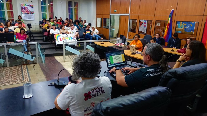 Publico_AUDIENCIA_LGBT_CAMARACMC_30_03_23_cred_CMC.jpeg