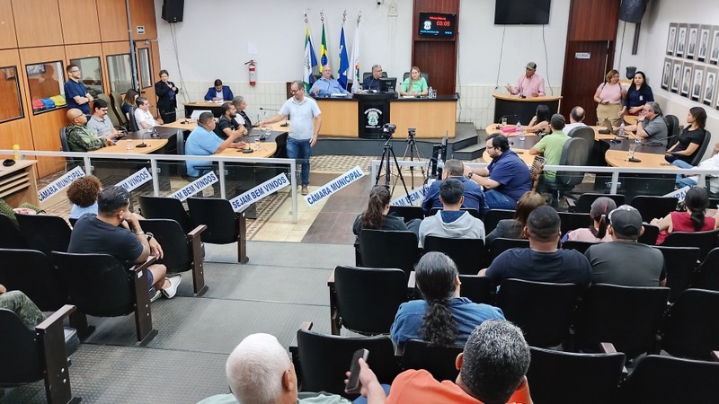 Audiência_publica_lei_silêncio_08.07.25_CRED_CMC- Copia.jpg