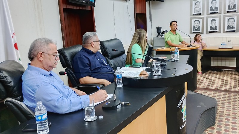 Audiência_publica_lei_silêncio_08.07.25_CRED_CMC- Copia.jpg