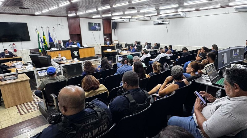 Sessão_ordinária_01_06_26_cred_Derick Henrique_Imprensa_cmc