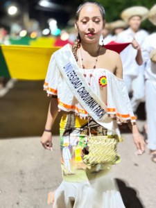 Desfile_tochas_200_anos_Bolívia_Cáceres (05.08.25)_CRED_CMC