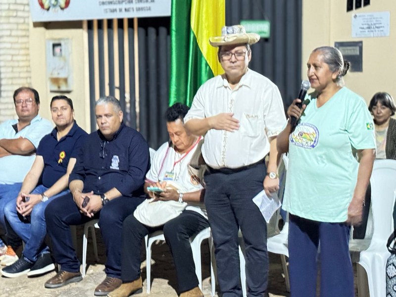 Desfile_tochas_200_anos_Bolívia_Cáceres (05.08.25)_CRED_CMC