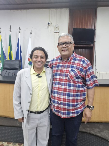 Lançamento_Livro_sobre_história_da_Câmara Municipal (08.09.2025)_CRED_CMC