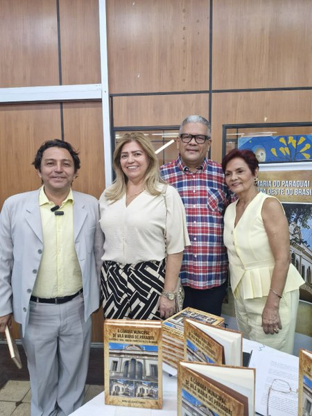 Lançamento_Livro_sobre_história_da_Câmara Municipal (08.09.2025)_CRED_CMC