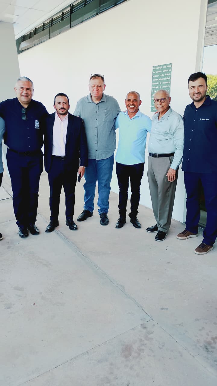 MARCO HISTÓRICO: INAUGURAÇÃO DE OBRAS NA CIDADE E DA ZPE (24.10.25)_CRED_CMC