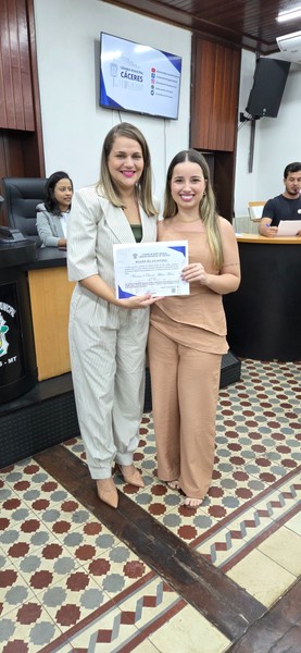 Moção_Aplausos_profissionais_enfermagem_27_05_26_cred_Imprensa_CMC