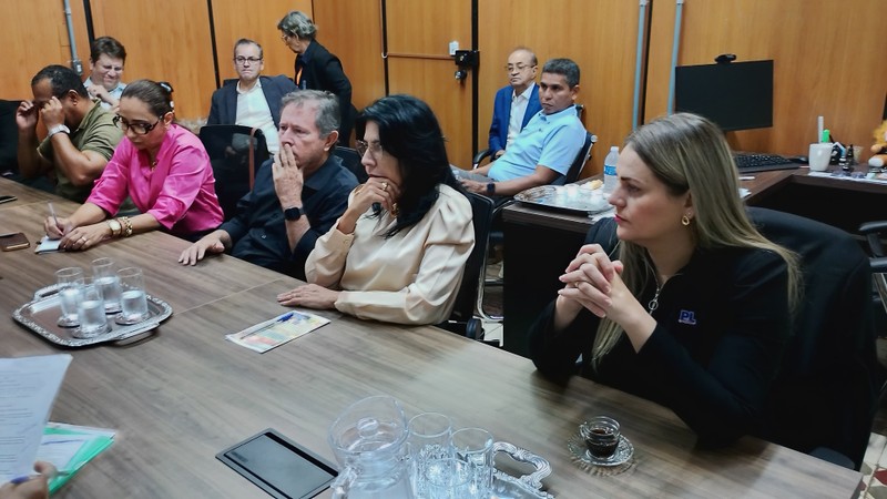 Reunião Gabinete Presidência Dia da Bolívia em Cáceres (10.07.25)_CMC