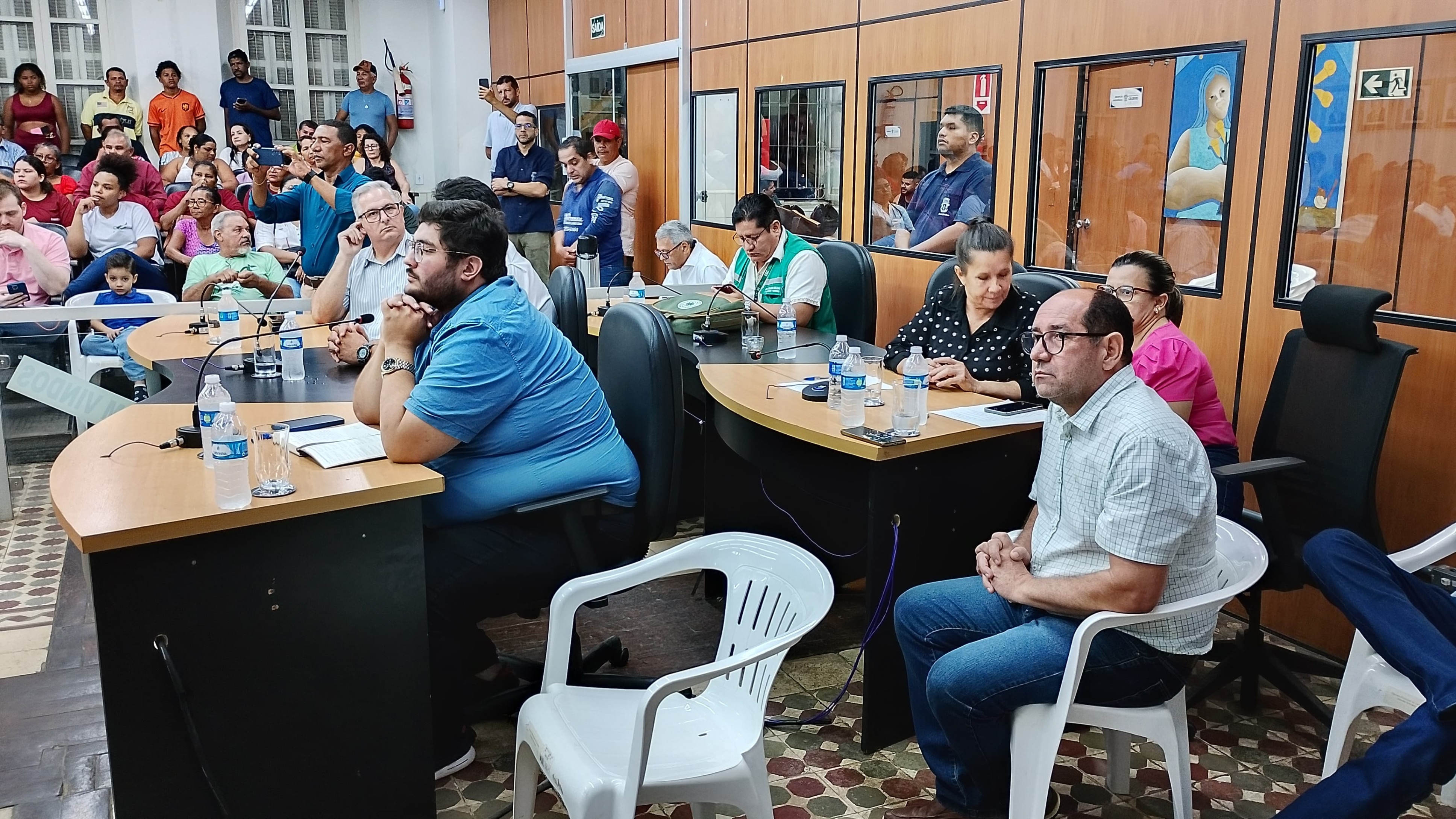 Reunião Pública para debater crise na saude de cáceres_Cred_CMC