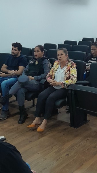 Rede de Enfrentamento à Violência contra Mulher_CRED_CMC