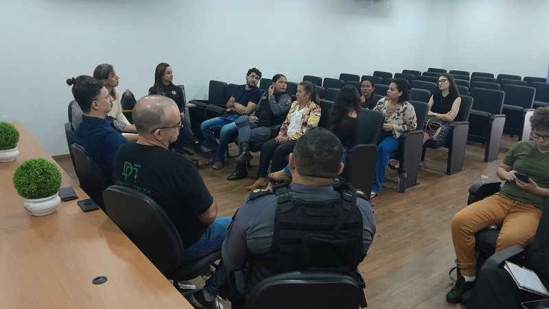 Rede de Enfrentamento à Violência contra Mulher_CRED_CMC