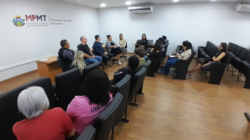 Rede de Enfrentamento à Violência contra Mulher_CRED_CMC