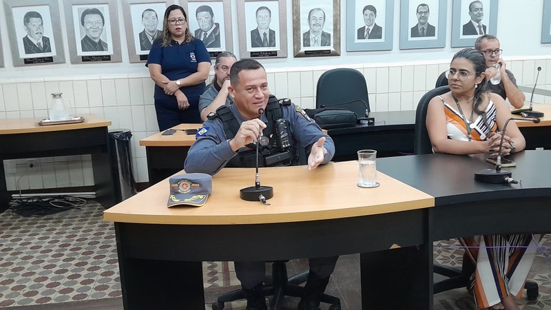 Reunião uso adequado das praças (12.02.25)_CRED_Sec. Imprensa_CMC