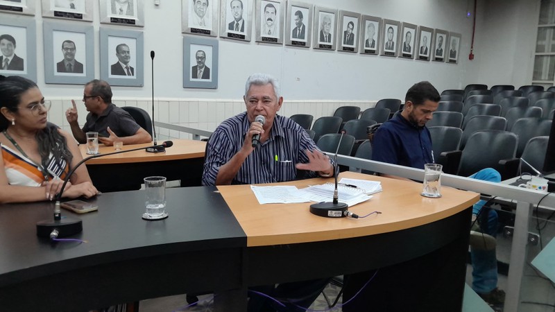 Reunião uso adequado das praças (12.02.25)_CRED_Sec. Imprensa_CMC