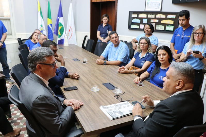 Visita_rotary_club_01.12.25_Cred_Imprensa_CMC