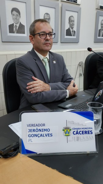  Sessão_ordinária_(03.11.25)_cred_CMC