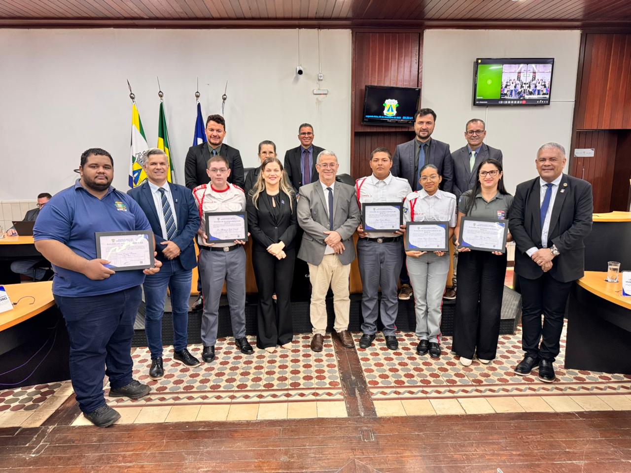 Sessão Ordinária (08.12.25)_CRED_CMC