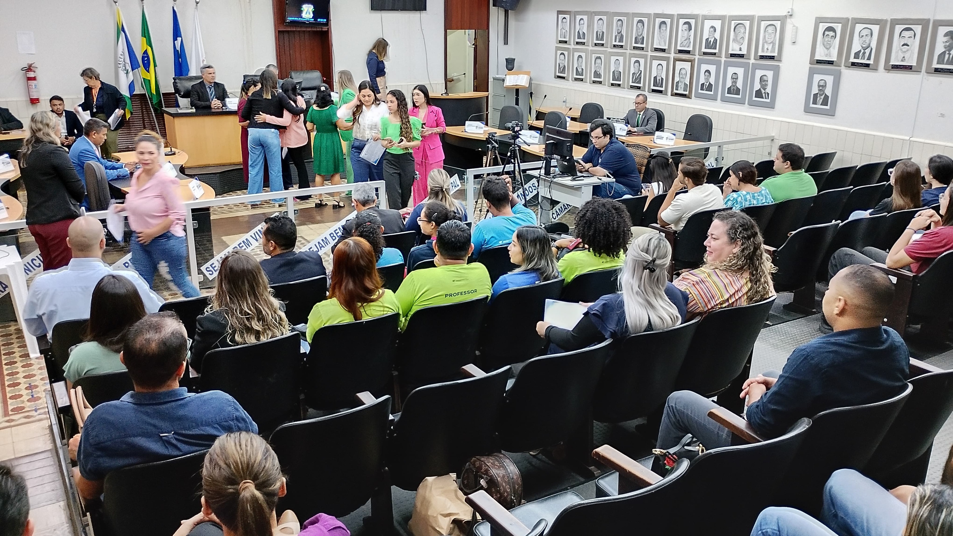 Sessão_ordinária_09.06.25_CRED_CMC