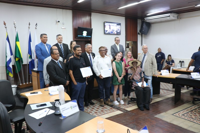 Sessão_Ordinária_15_12_25_Cred_Imprensa_CMC