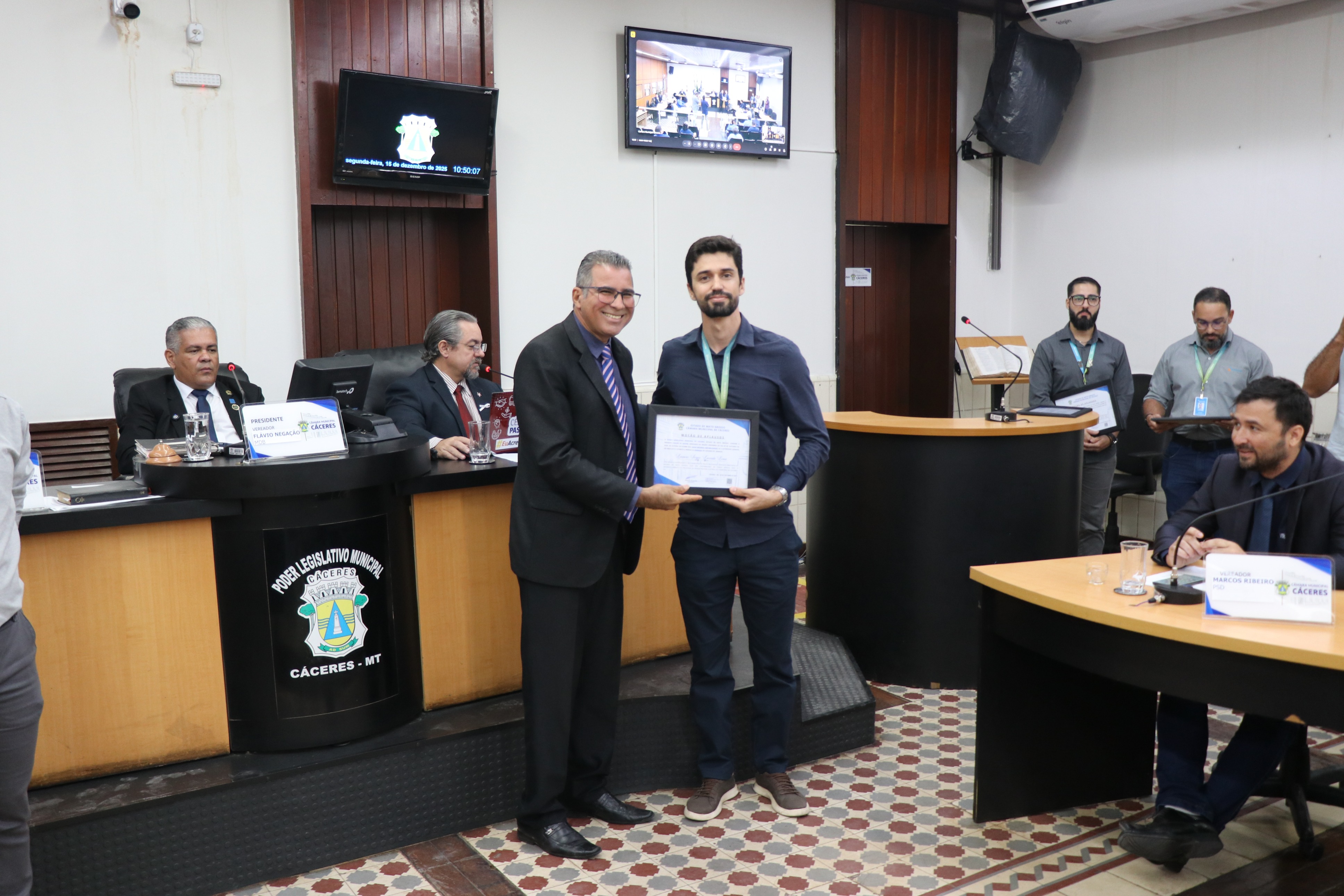  Sessão_Ordinária_15_12_25_Cred_Imprensa_CMC