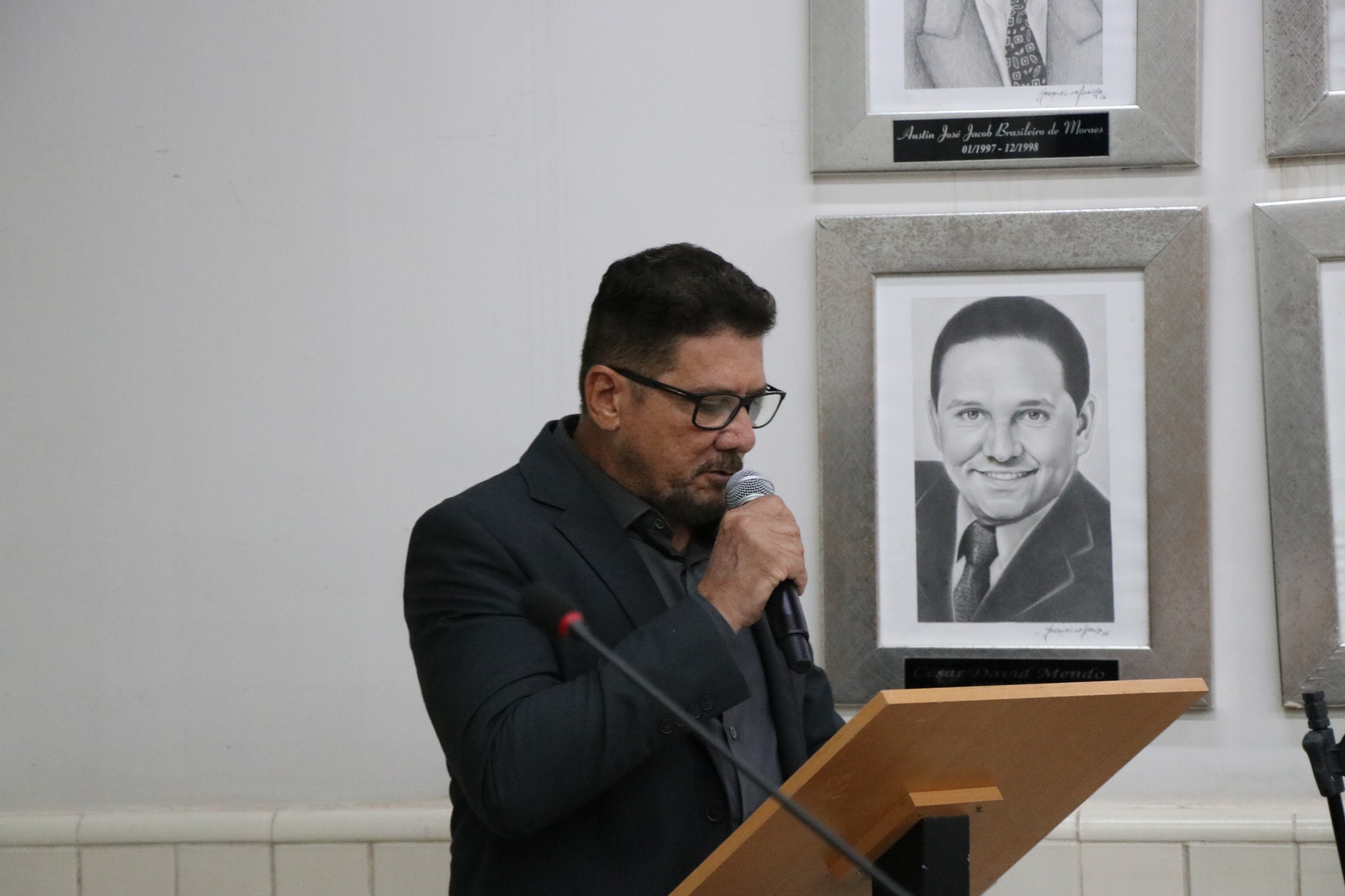 Sessão Solene em homenagem a personalidades de Cáceres (01.12.25)_Cred_Imprensa