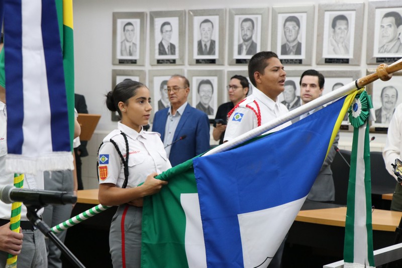 Sessão Solene em homenagem a personalidades de Cáceres (01.12.25)_Cred_Imprensa