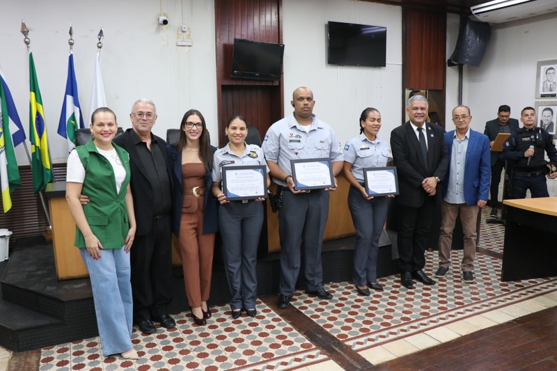 Sessão Solene em homenagem a personalidades de Cáceres (01.12.25)_Cred_Imprensa