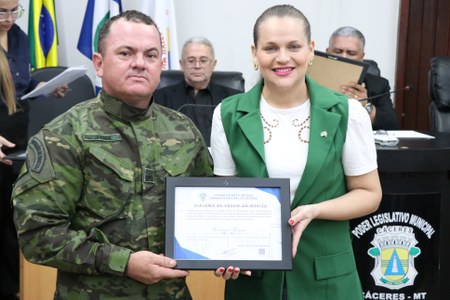 Sessão Solene em homenagem a personalidades de Cáceres (01.12.25)_Cred_Imprensa
