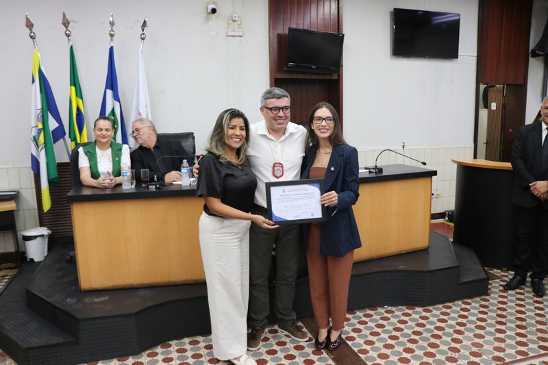 Sessão Solene em homenagem a personalidades de Cáceres (01.12.25)_Cred_Imprensa