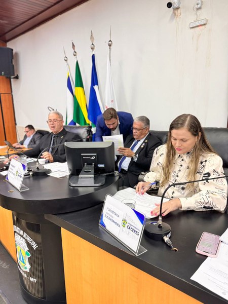 Última Sessão Ordinária do ano (22.12.25)_CRED_cmc