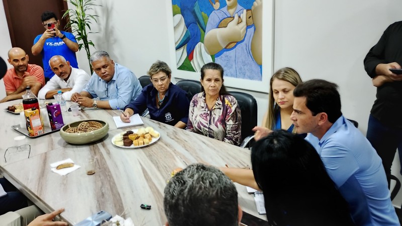 Visita comissão estadual de saúde em Cáceres_Cred_CMC