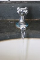 Câmara convoca diretor da Águas do Pantanal para explicar agrotóxicos na água de Cáceres