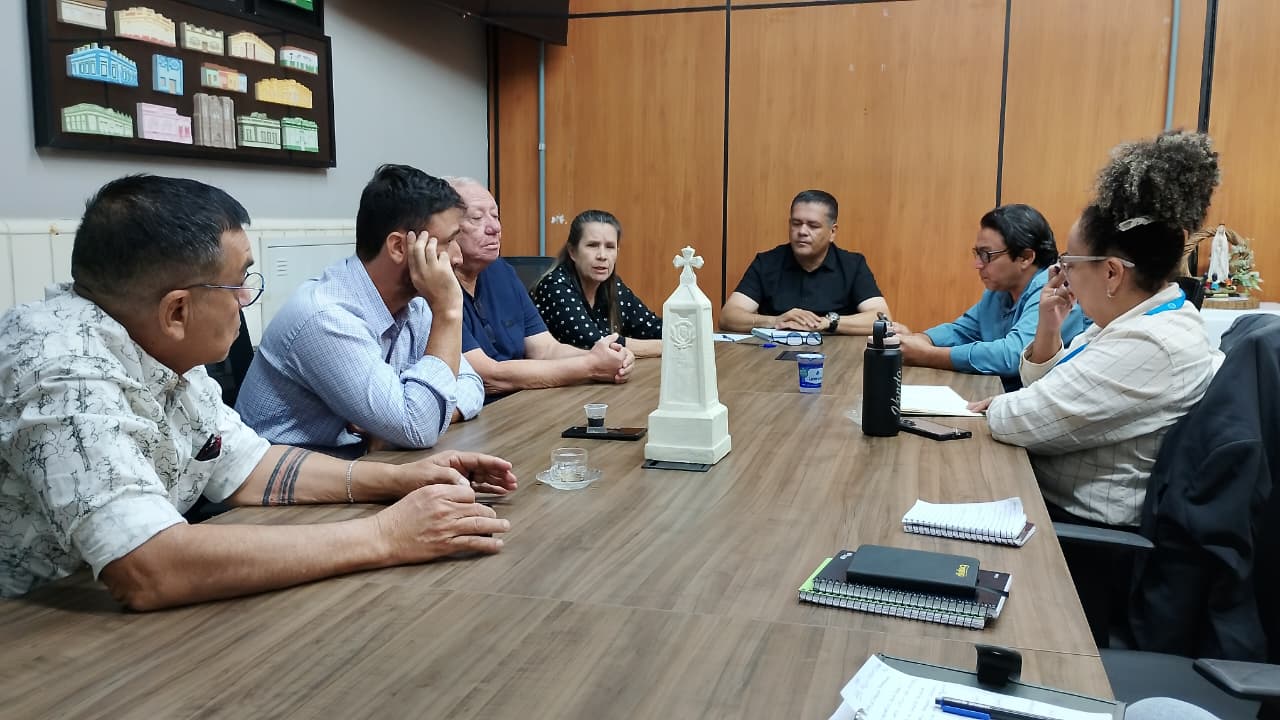 Câmara de Cáceres dá passo importante para preservação do acervo histórico com apoio do Arquivo Público Estadual