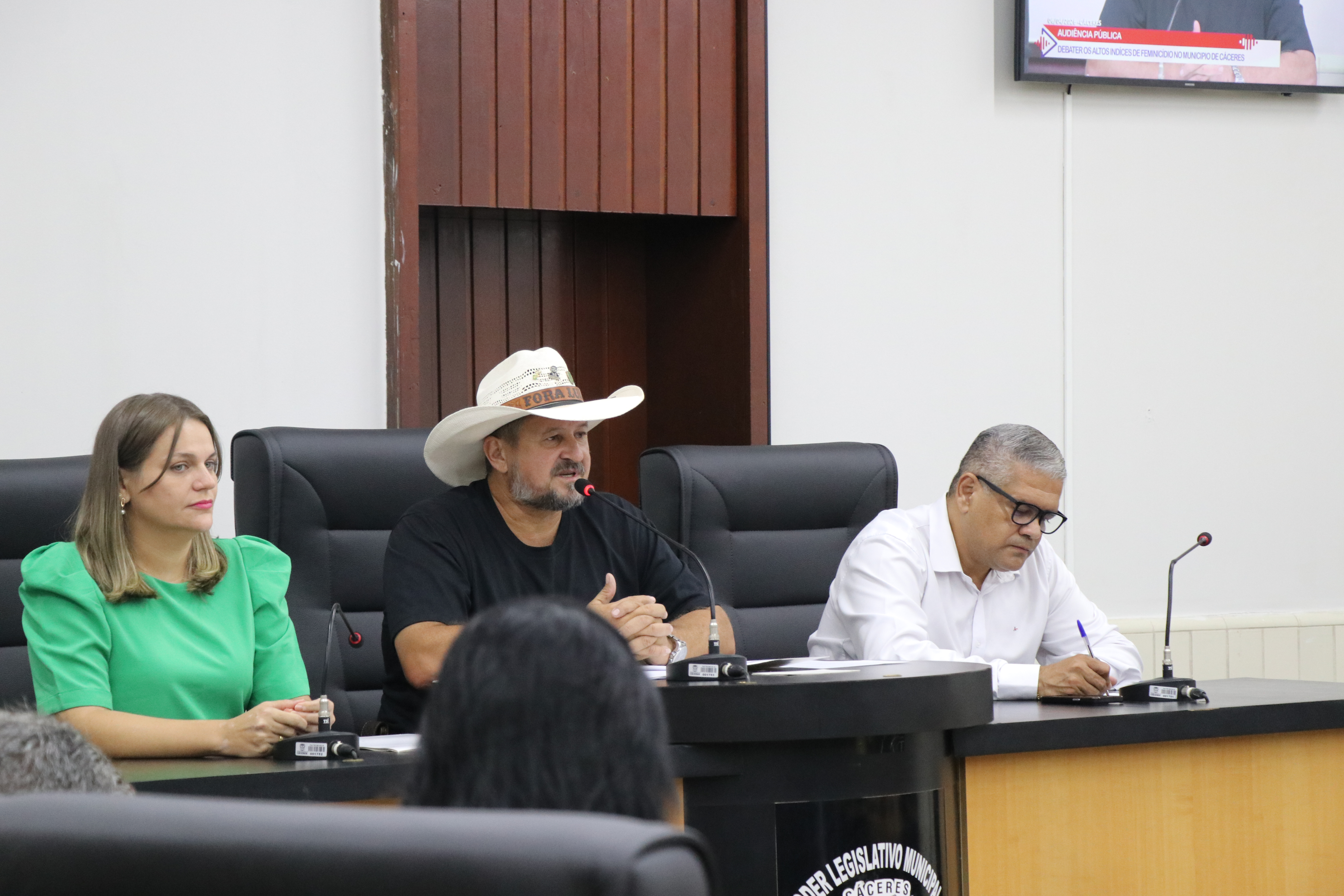 Combate ao feminicídio mobiliza autoridades e sociedade em Cáceres