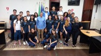 CONVERSA DE POLÍTICA : Câmara de Cáceres recebe estudantes do Colégio Adventista