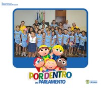CRIANÇAS DO COLÉGIO BATISTA VISTAM A CÂMARA MUNICIPAL DE CÁCERES