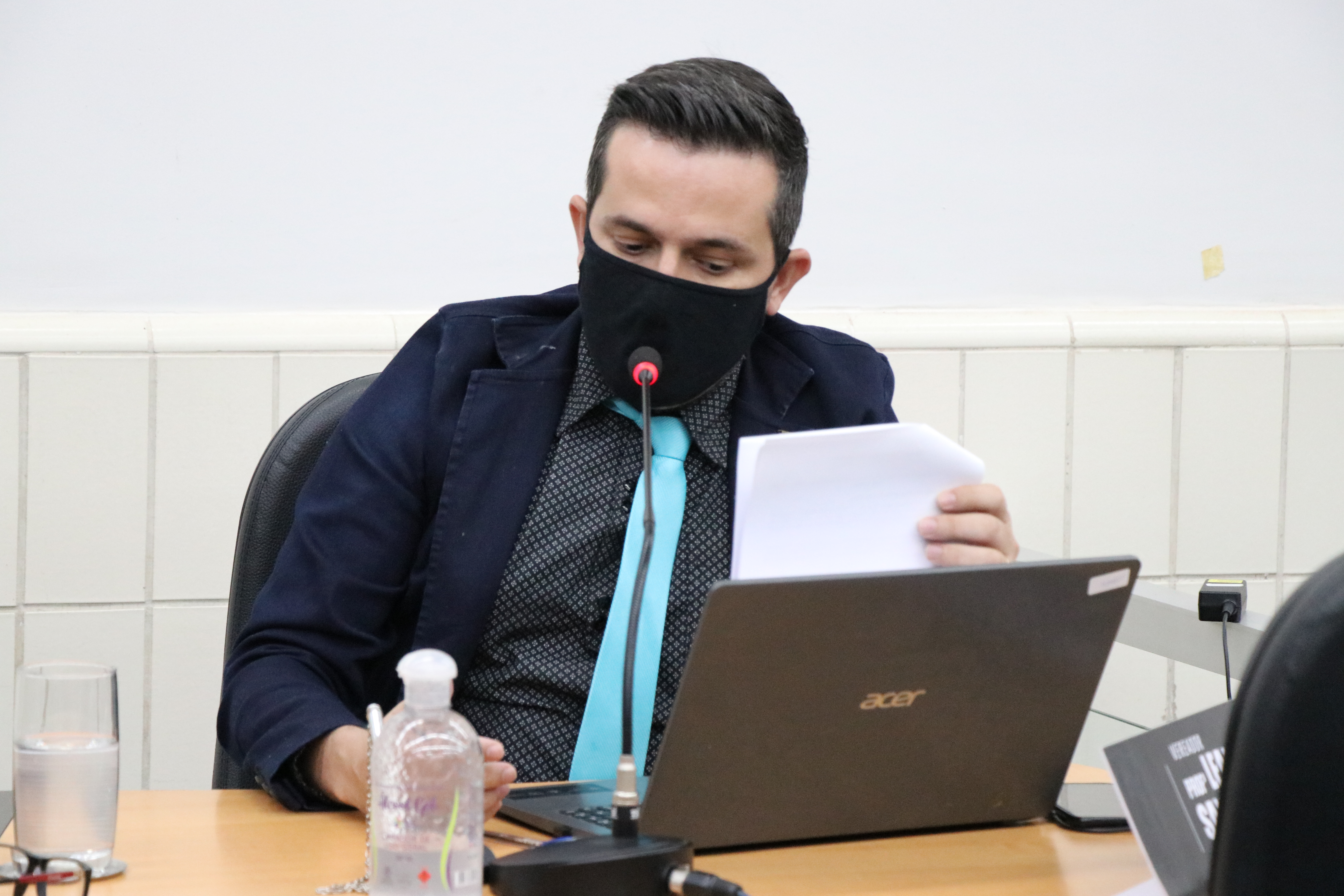 Em Sessão, vereadores aprovam indicação sugerindo nova portaria de realização de Horas Atividade aos professores municipais