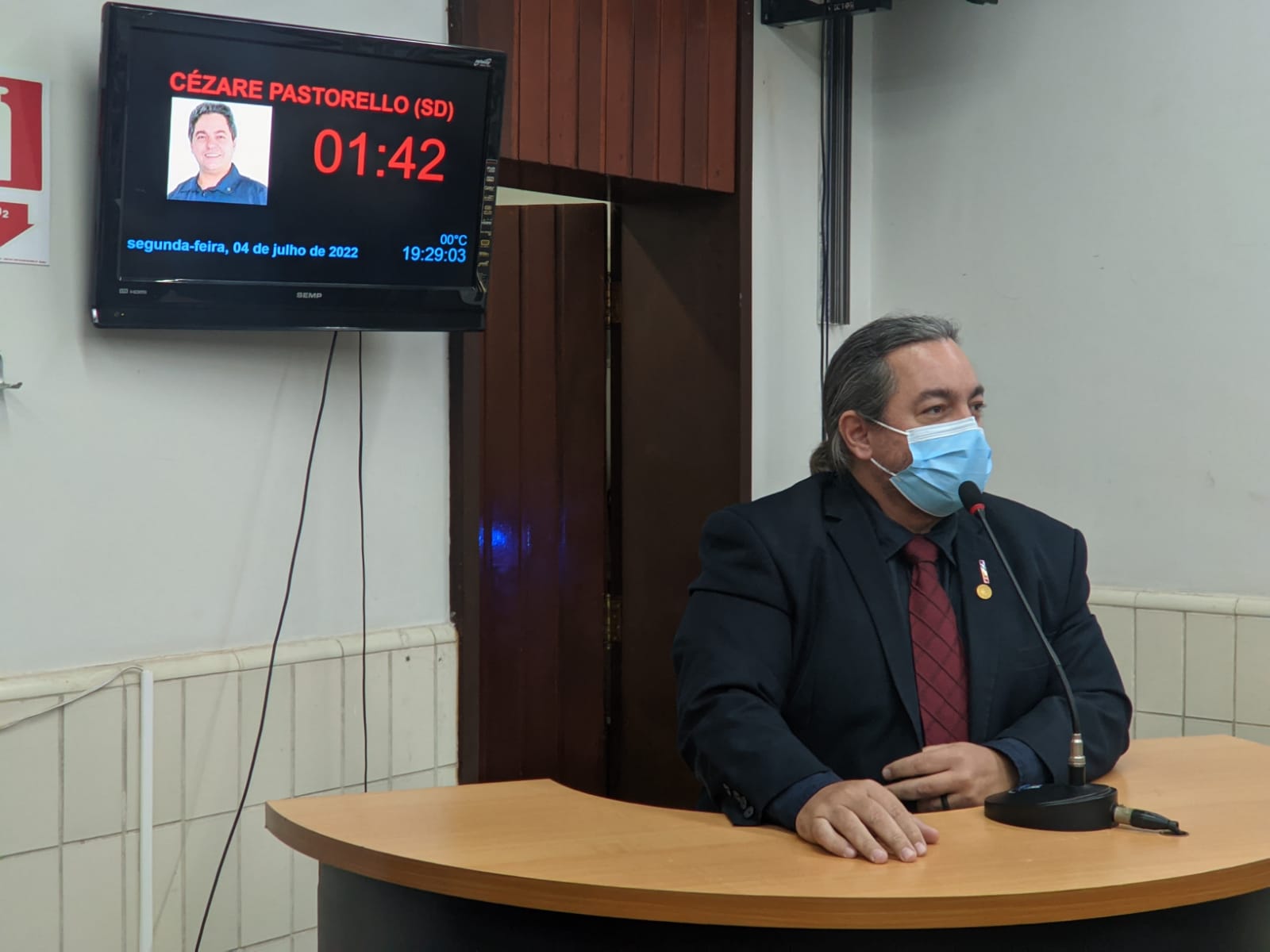 Greve da educação: requerimento solicita do Executivo detalhamento de despesas, quantidade de profissionais, valores pagos e mais