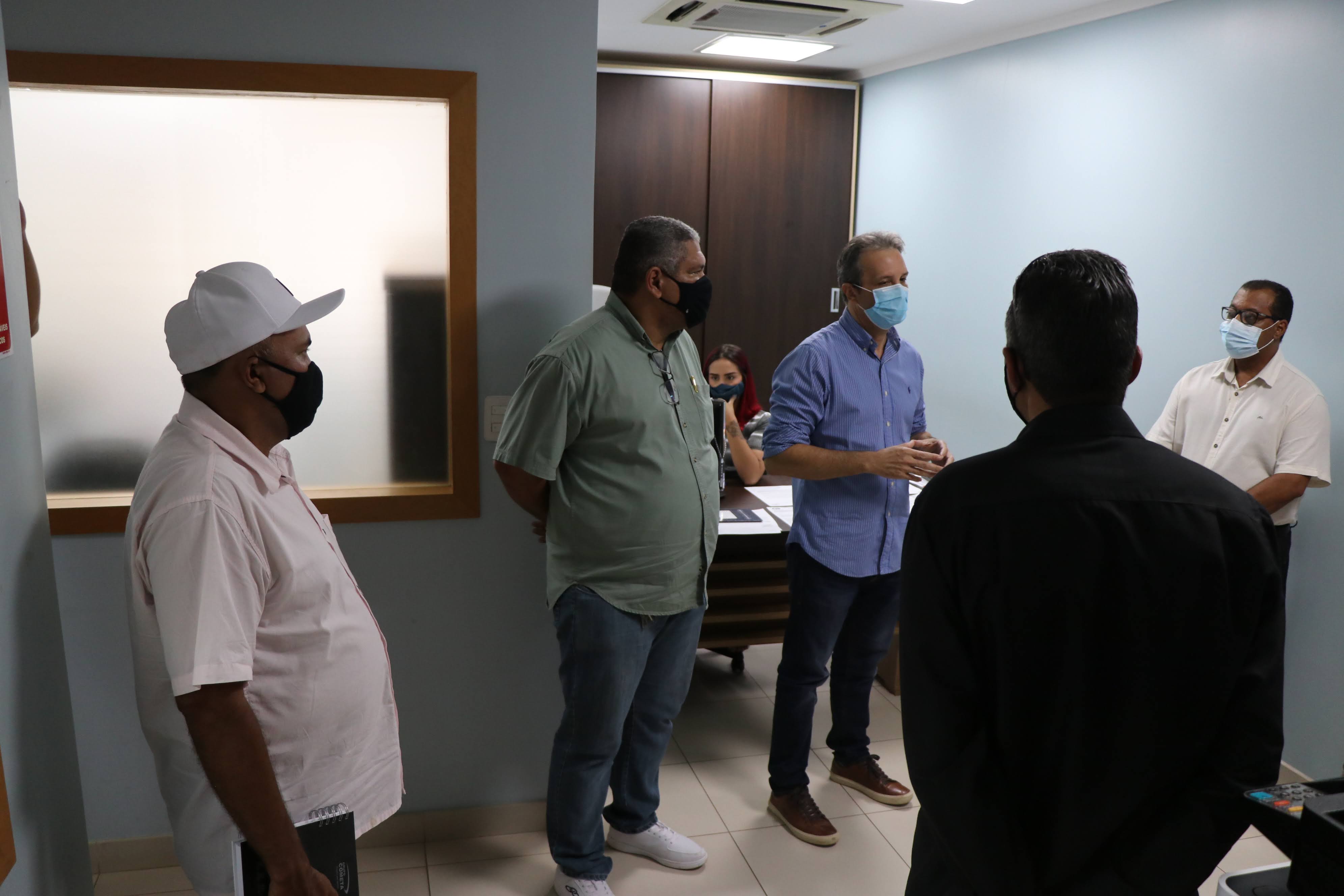 Indicação aprovada em Sessão pede a inclusão dos policiais de presídios de Cáceres em grupo prioritário para vacinação da Covid-19 