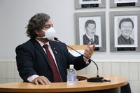 Indicação aprovada em Sessão sugere instalação de luminárias solares em vias que não possuam rede de baixa tensão