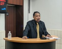 Indicação pede construção de quadra de areia com iluminação para práticas esportivas no bairro Santa Cruz