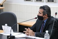 Indicação pede que Prefeitura adapte ônibus escolares para transportar cilindros de oxigênio enquanto compra novos caminhões