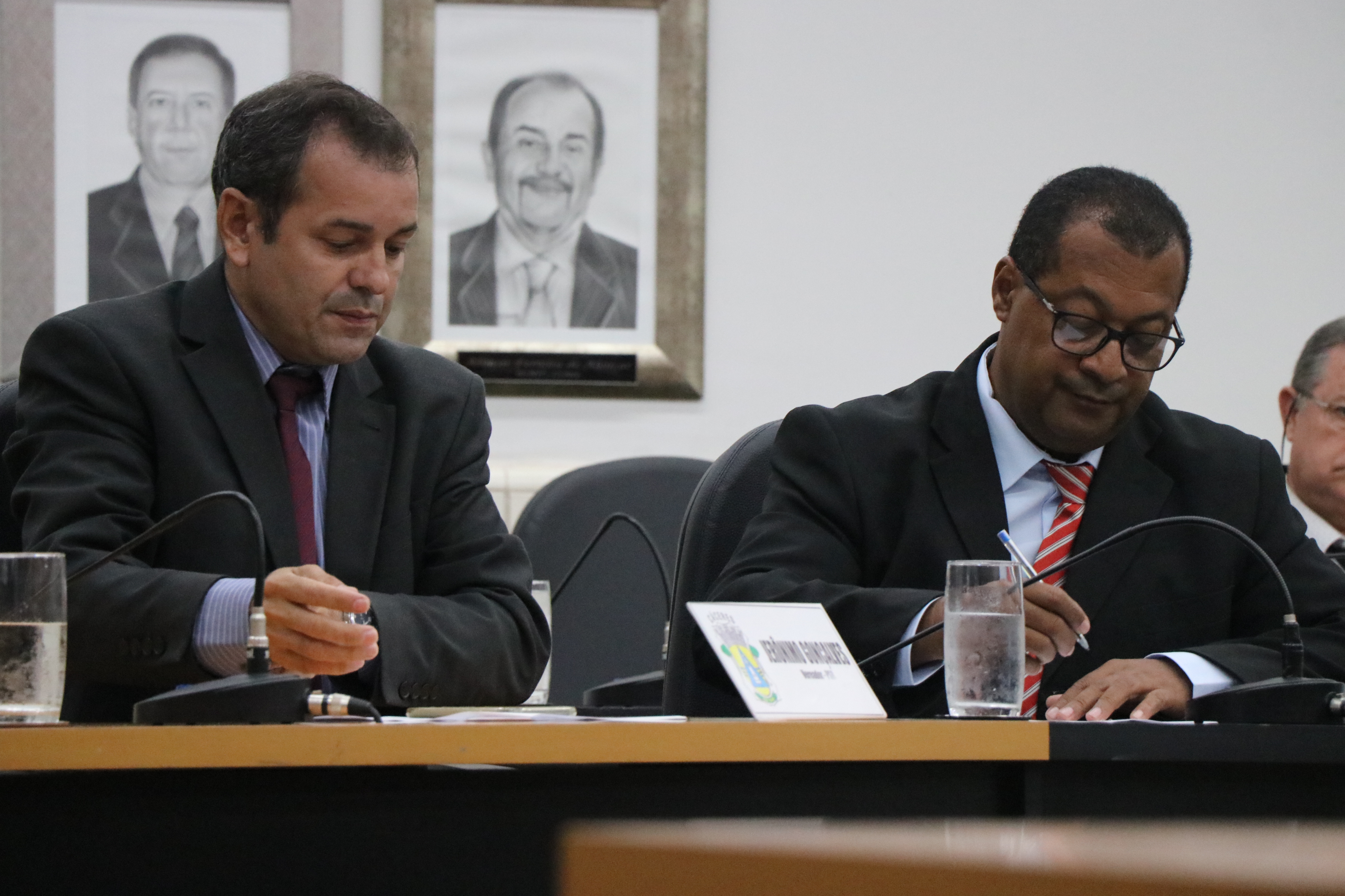 Indicação que pede fiscalização quanto à presença de menores de idade em tabacarias é aprovada em sessão