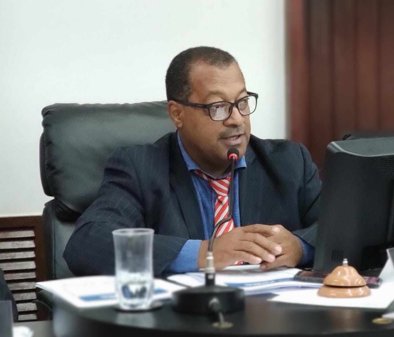 Indicação solicita construção de passarela elevada na Av. Pantanal entre o Mercado Popular e o Bar do Pedro