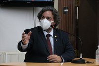 Para otimizar uso de veículos, indicação sugere que Prefeitura crie aplicativo de mobilidade de uso interno