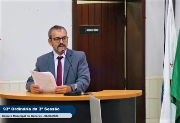 Indicações de vereador revelam falta de limpeza e infraestrutura em bairros de Cáceres 