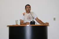 Líder Comunitário faz uso da tribuna livre para enfatizar a importância de oficializar nomes das ruas.