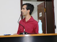 Na tribuna livre, aluno de medicina apresenta a taxa de suicídio na cidade de Cáceres