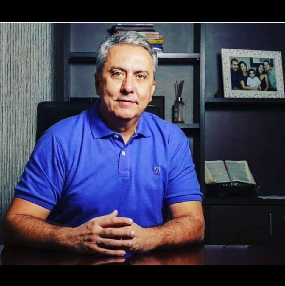 NOTA DE PESAR PELO PASSAMENTO DO PROFº ADRIANO SILVA