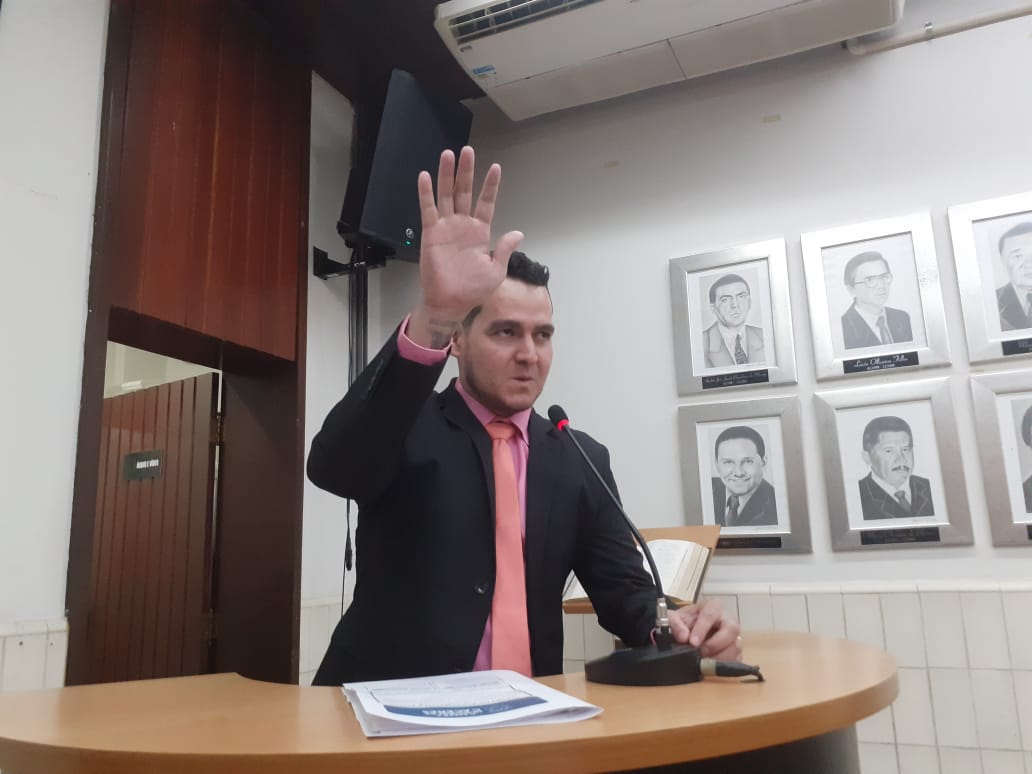 NOVO MEMBRO: Danilo do Caramujo promete trabalhar com indicações para melhorar malha viária de Cáceres
