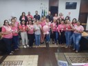 PREVENÇÃO AO CÂNCER DE MAMA: Outubro Rosa encerra atividades com palestras na Câmara de Cáceres
